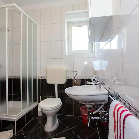2 Bedroom Lovely In Barbat Apartment Barbat na Rabu