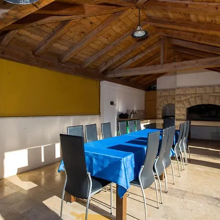 2 Bedroom Lovely In Barbat * Barbat na Rabu